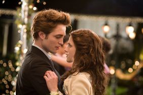 Robert Pattinson and Kristen Stewart in 'Twilight'. 