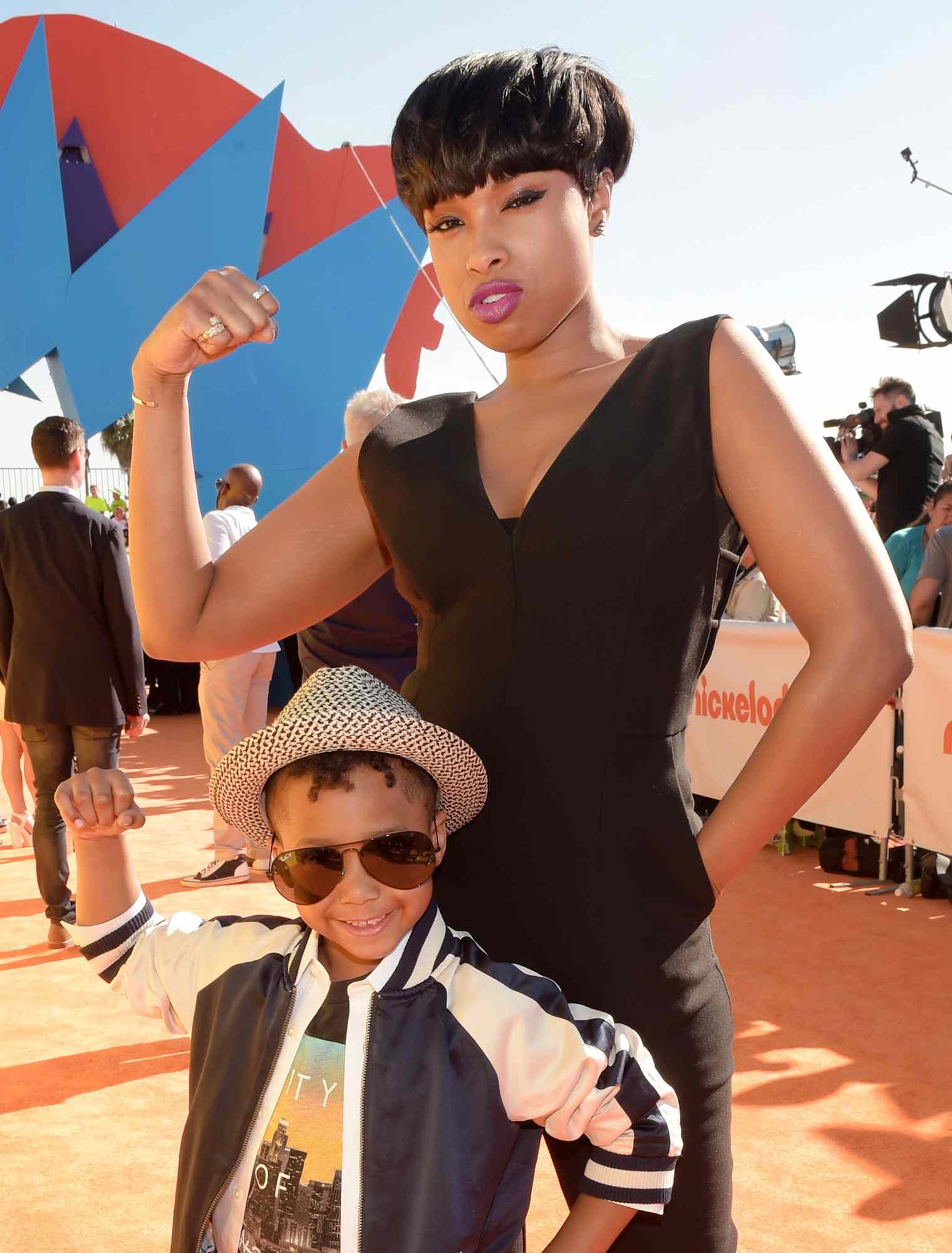 Jennifer Hudson (R) and David Daniel Otunga, Jr. attend Nickelodeon's 28th Annual Kids' Choice Awards held at The Forum on March 28, 2015 in Inglewood, California