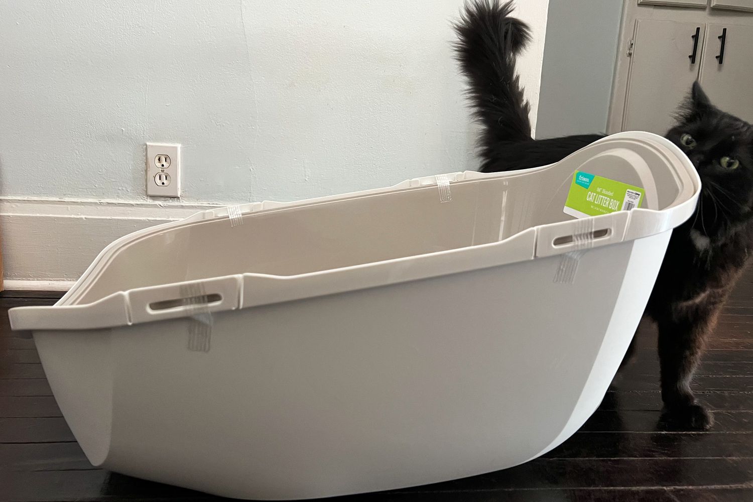 A side view of the Frisco Hooded Cat Litter Box