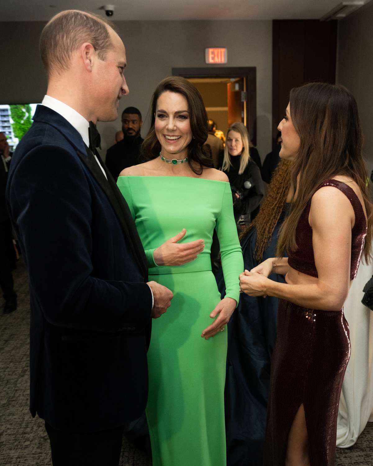 Prince William, Prince of Wales and Catherine, Princess of Wales talk with Ellie Goulding backstage after The Earthshot Prize 2022 at MGM Music Hall at Fenway on December 02, 2022 in Boston, Massachusetts.