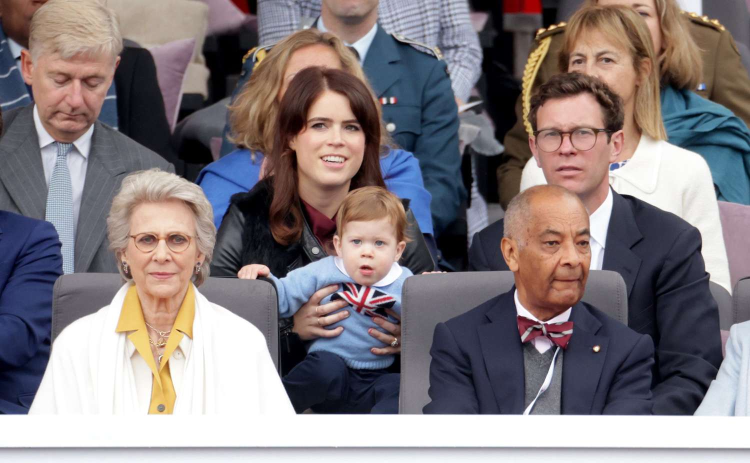 LONDON, ENGLAND - JUNE 05: Princess Eugenie of York, August Brooksbank, Jack Brooksbank, Birgitte, Duchess of Gloucester, Lord-Lieutenant of Greater London Ken Olisa during the Platinum Pageant on June 05, 2022 in London, England. The Platinum Jubilee of Elizabeth II is being celebrated from June 2 to June 5, 2022, in the UK and Commonwealth to mark the 70th anniversary of the accession of Queen Elizabeth II on 6 February 1952. (Photo by Chris Jackson - WPA Pool/Getty Images)