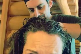 Brad Paisley dyed his wife's hair