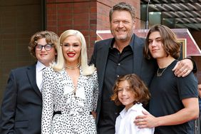 Gwen Stefaniâs Son Kingston, 17, Performs at Blake Sheltonâs Oklahoma Bar 