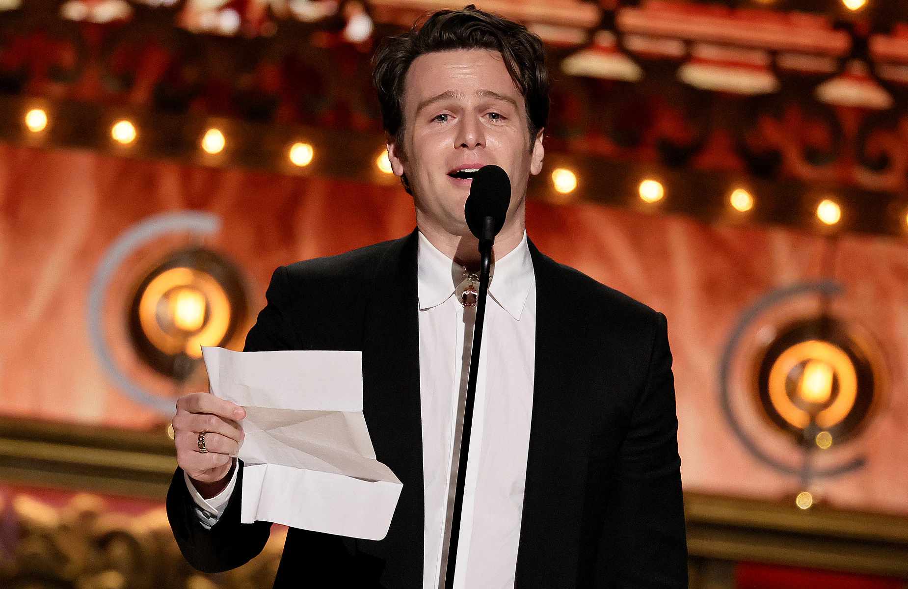 Jonathan Groff accepts the Best Leading Actor in a Musical award for "Merrily We Roll Along" onstage during The 77th Annual Tony Awards at David H. Koch Theater at Lincoln Center on June 16, 2024 in New York City. 