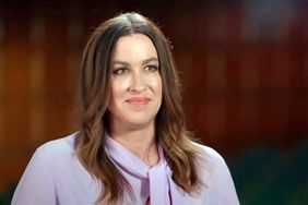 Alanis Morissette Uncovers Her Familyâs Holocaust History After Her Family Kept Their Judaism a Secret Until Her Late 20s