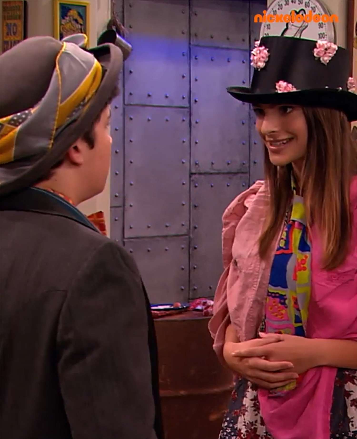 Emily Ratajkowski Guest Stars As Gibby's Girlfriend | Scene | iCarly