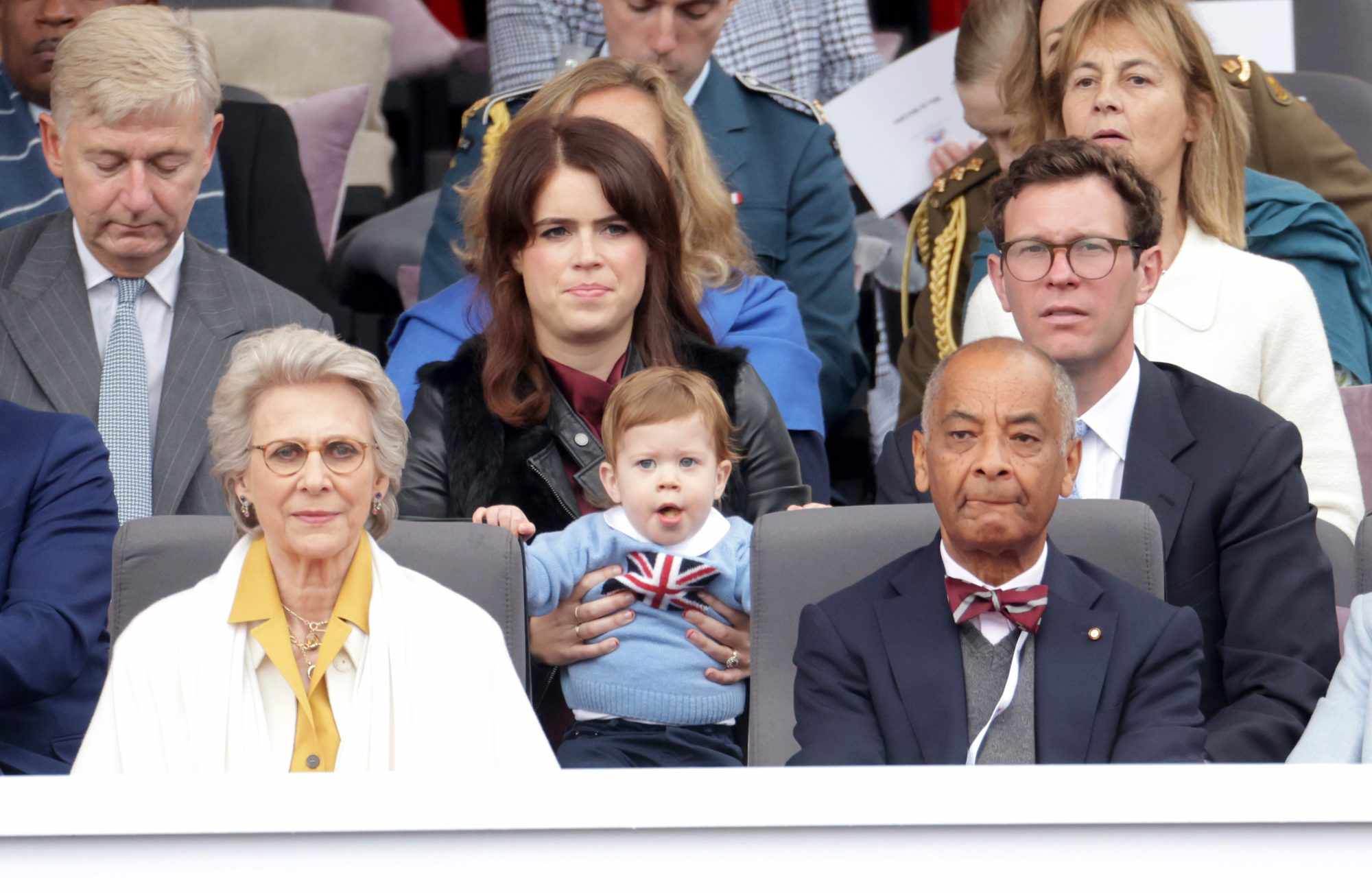 LONDON, ENGLAND - JUNE 05: Princess Eugenie of York, August Brooksbank, Jack Brooksbank, Birgitte, Duchess of Gloucester, Lord-Lieutenant of Greater London Ken Olisa during the Platinum Pageant on June 05, 2022 in London, England. The Platinum Jubilee of Elizabeth II is being celebrated from June 2 to June 5, 2022, in the UK and Commonwealth to mark the 70th anniversary of the accession of Queen Elizabeth II on 6 February 1952. (Photo by Chris Jackson - WPA Pool/Getty Images)