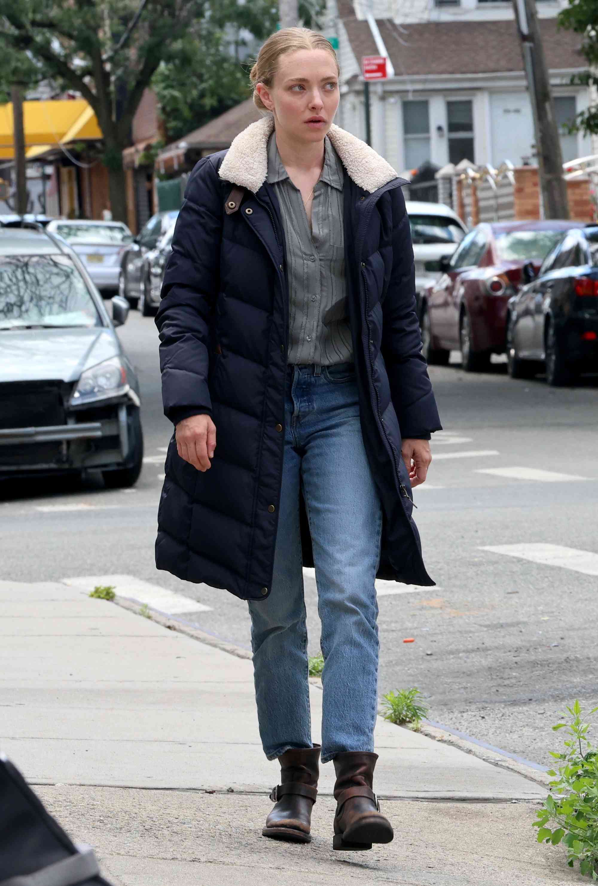 Amanda Seyfried and Ashleigh Cummings are seen filming an emotional scene before wrapping filming production at the "Long Bright River" set in Queens .