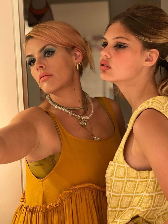 Busy Philipps Shares Sweet Selfies After Experimenting with Makeup with Daughter Birdie