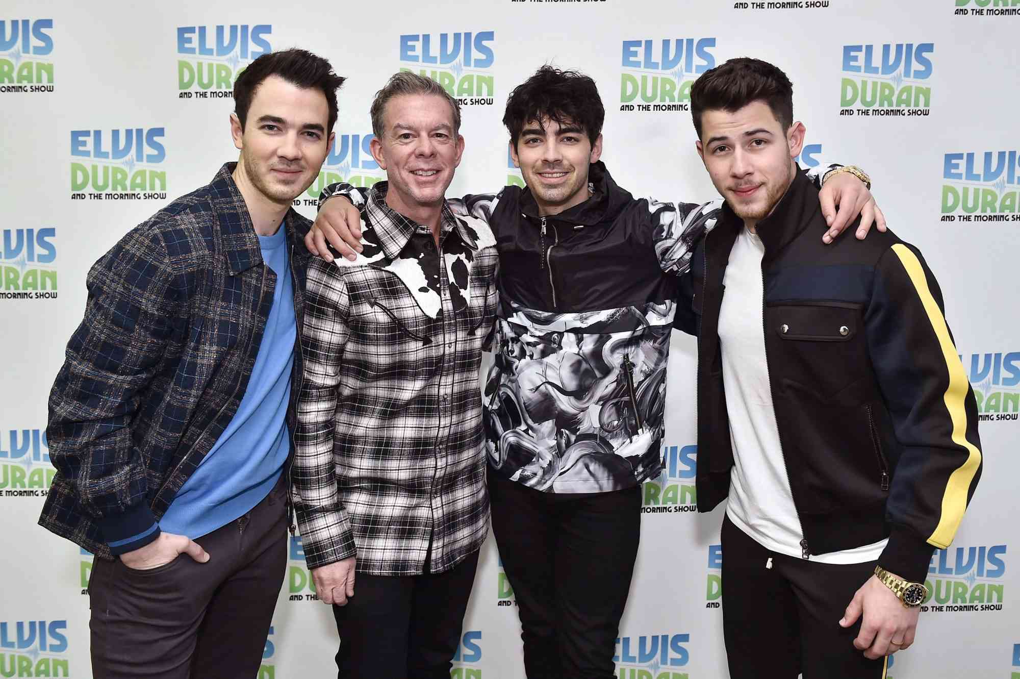 775307125SF030_The_Jonas_Br