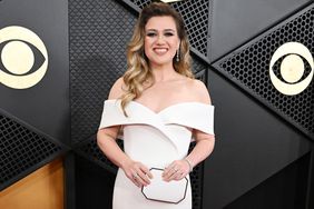 Kelly Clarkson at the 66th Annual GRAMMY Awards held at Crypto.com Arena on February 4, 2024 in Los Angeles, California.