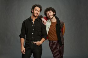 CLAIM TO FAME stars Kevin Jonas and Frankie Jonas