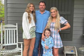 Jamie Lynn Spears' Daughter Maddie, 14, Towers Over Mom in Easter Family Photo, easter