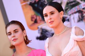 Pregnant Rumer Willis Poses with Sister Tallulah Willis in Sweet Mirror Bump Photo