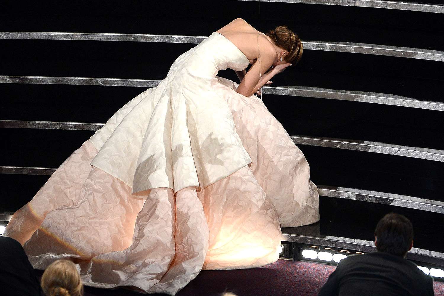 Jennifer Lawrence falls during the Oscars 2013.