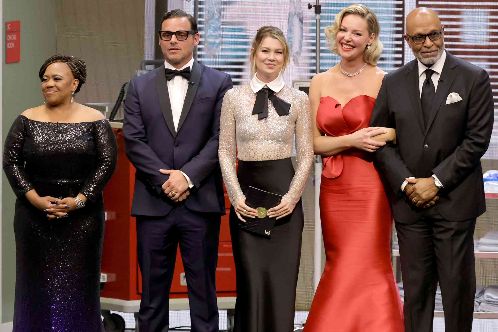 Chandra Wilson, Justin Chambers, Ellen Pompeo, Katherine Heigl and James Pickens speak onstage during the 75th Primetime Emmy Awards at Peacock Theater on January 15, 2024 in Los Angeles, California. 