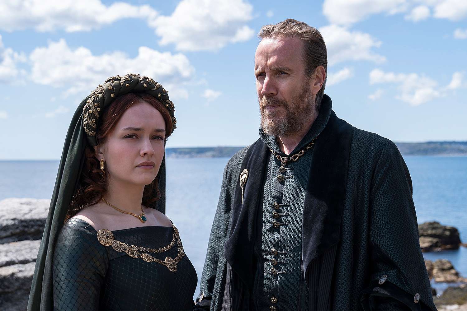 Olivia Cooke as Alicent Hightower, Rhys Ifans as Otto Hightower