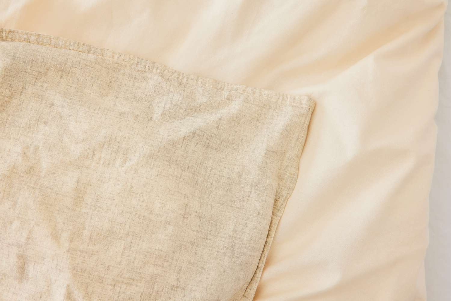 Close up of the Southern Living Simplicity Collection Tanner Duvet Cover