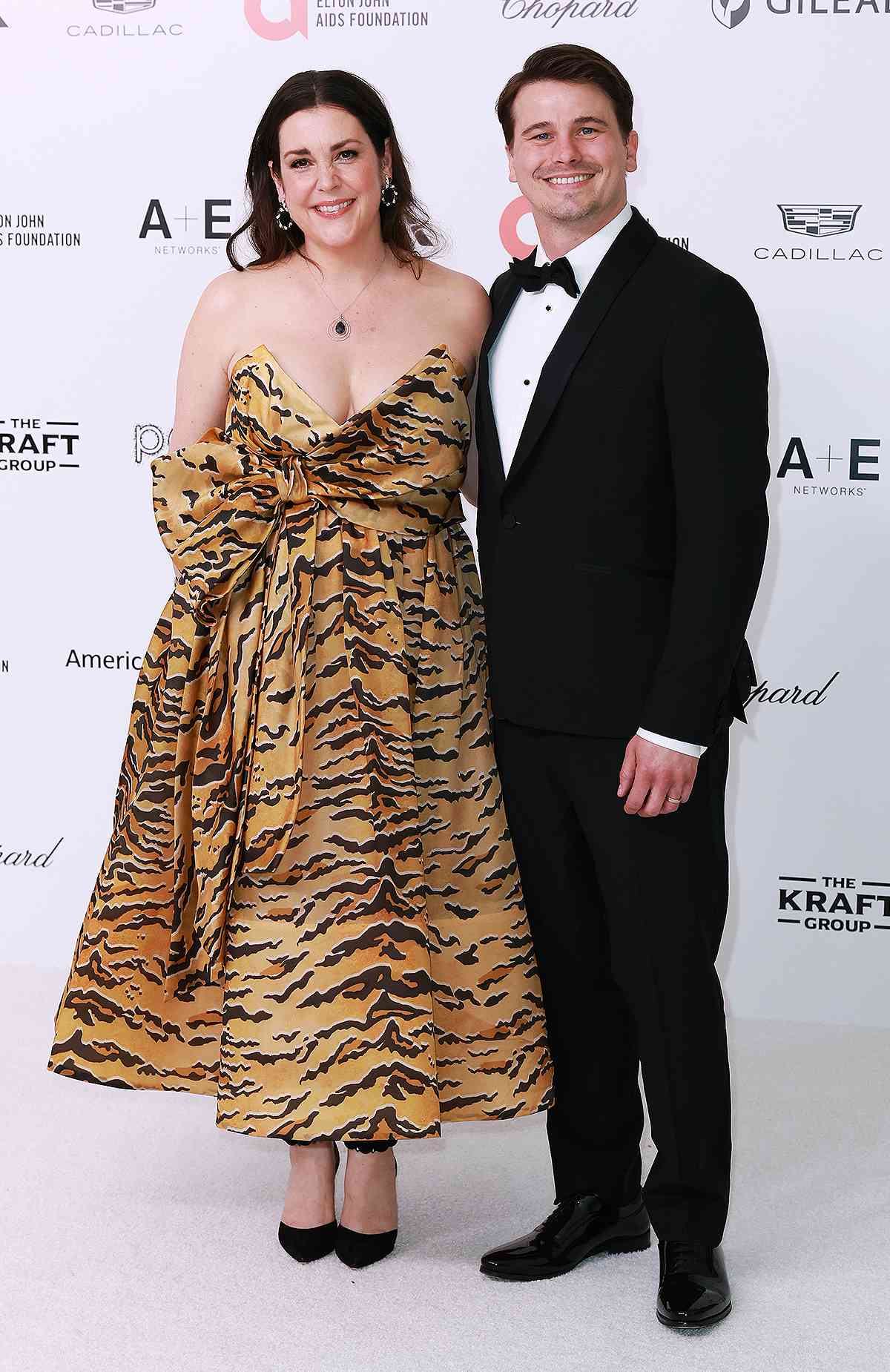 Melanie Lynskey and Jason Ritter at the 32nd Annual Elton John AIDS Foundation Academy Awards Viewing Party held at The City of West Hollywood Park on March 10, 2024 in West Hollywood, California. 