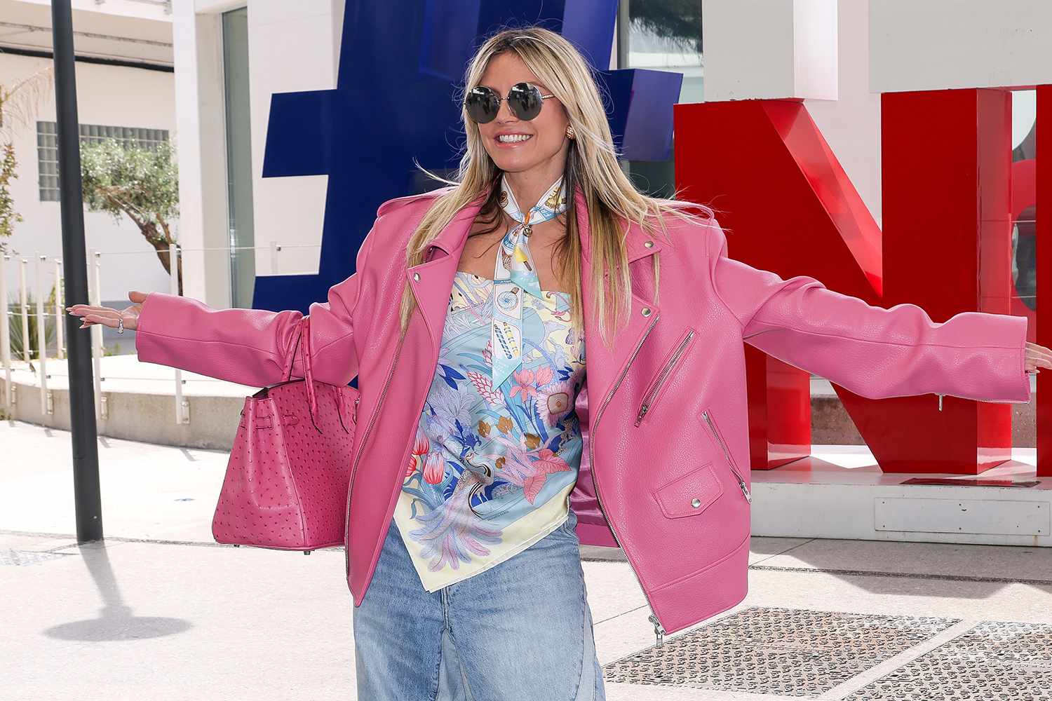 Heidi Klum is seen at Nice Airport during the 77th Cannes Film Festival on May 12, 2024