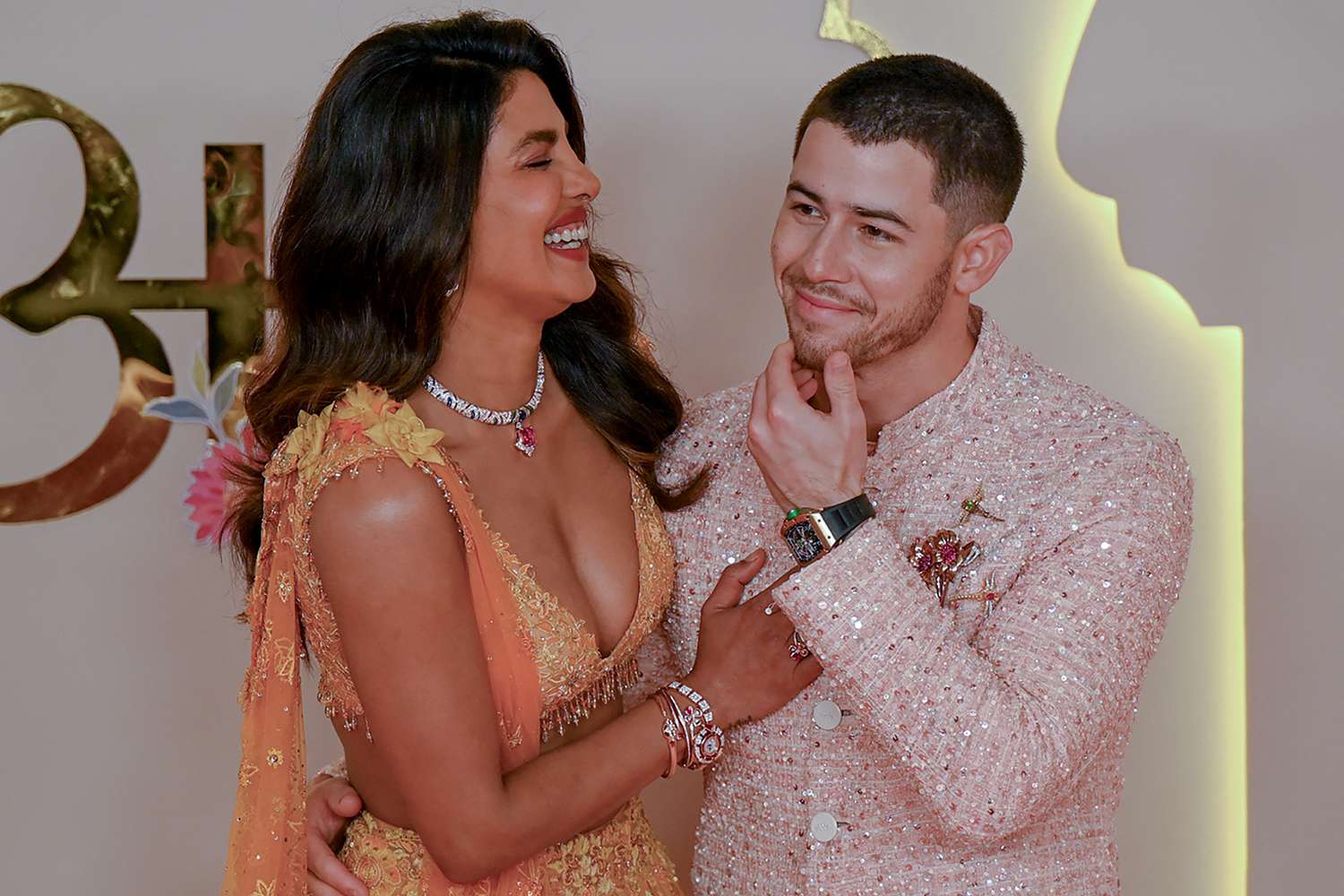 Priyanka chopra nick jonas mumbai 07 12 24