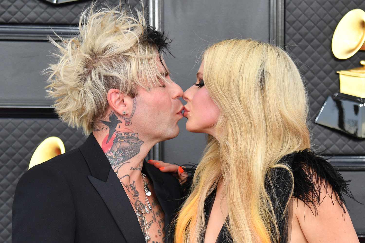 Avril Lavigne and Mod Sun