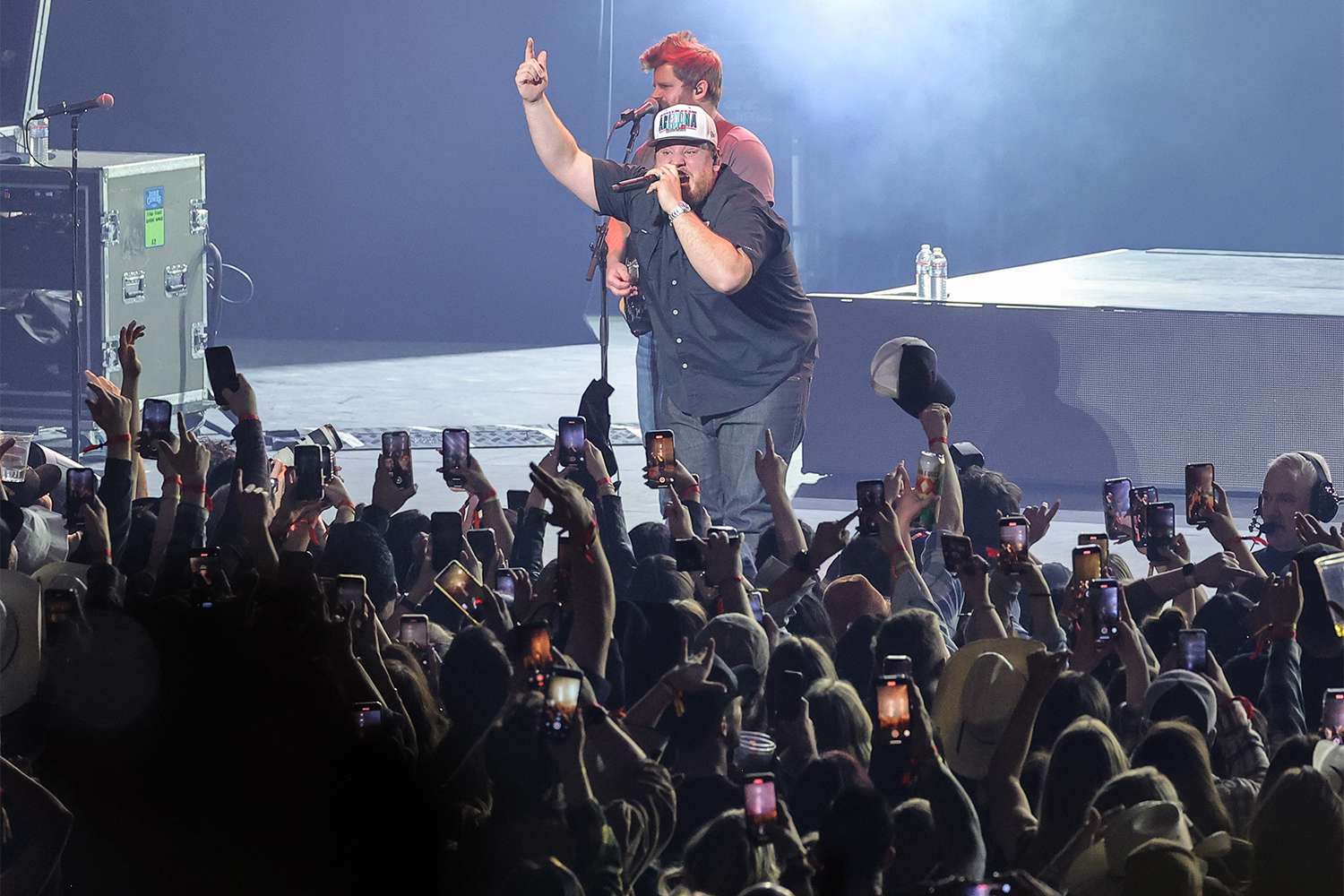 PHOENIX, ARIZONA - FEBRUARY 09: Luke Combs performs during Luke Combs Live from Arizona Financial Theatre for SiriusXM and Pandora on February 09, 2023 in Phoenix, Arizona. (Photo by Mike Coppola/Getty Images for SiriusXM)