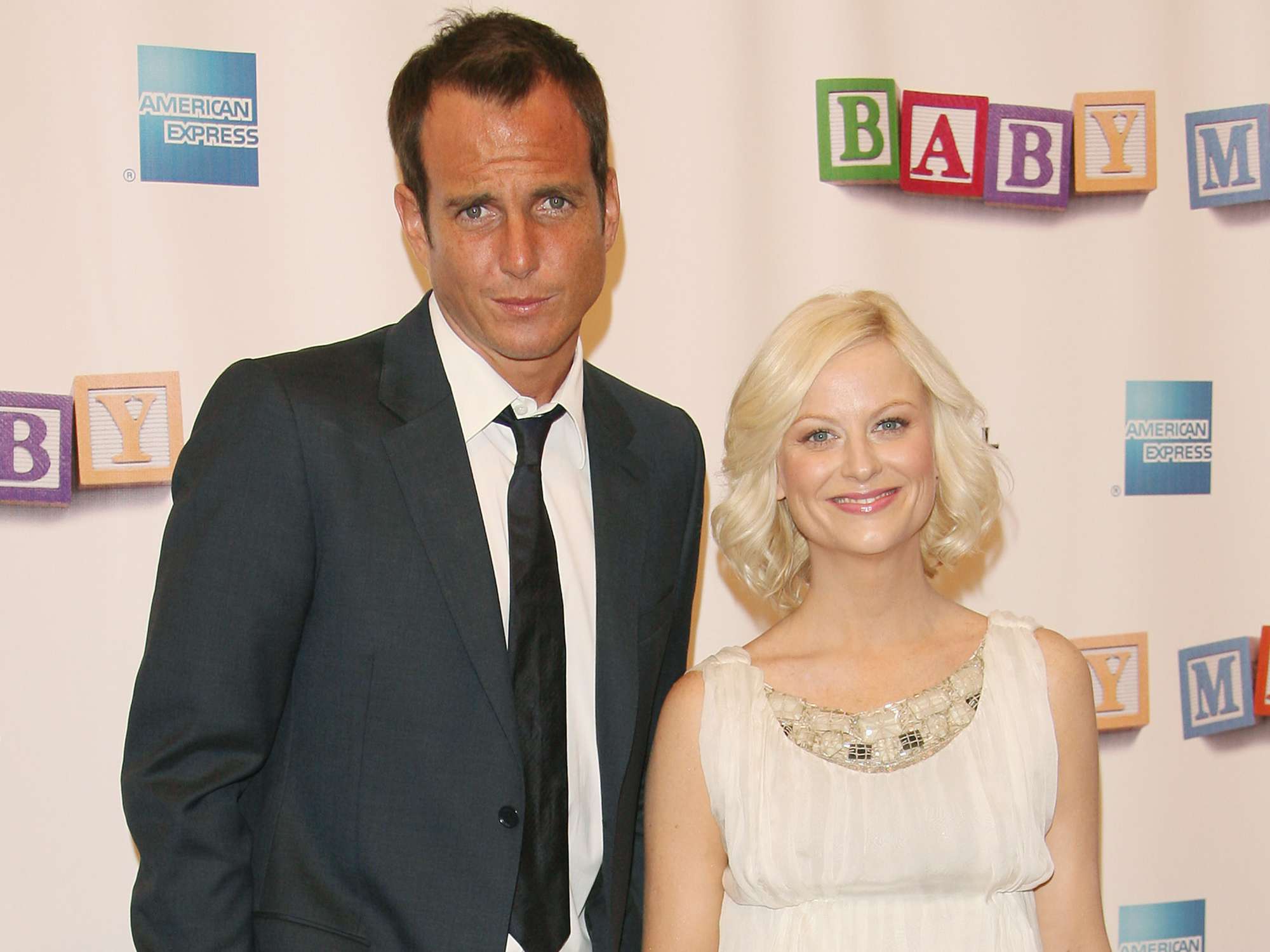 Will Arnett and Amy Poehler arrive to the "Baby Mama" premiere