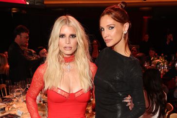 Jessica Simpson and Ashlee Simpson attend the Jam for Janie GRAMMY Awards Viewing Party presented by Live Nation at Hollywood Palladium 