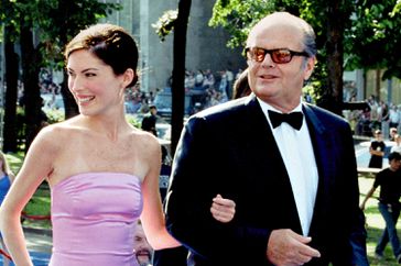 Lara Flynn Boyle and Jack Nicholson in 2001