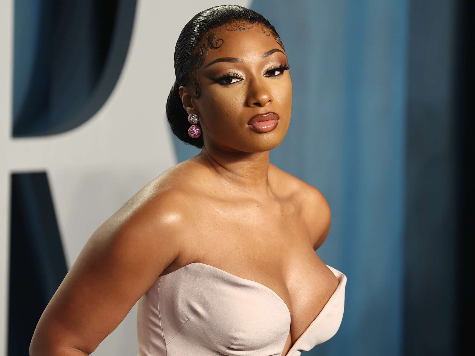 Megan Thee Stallion attends the 2022 Vanity Fair Oscar Party on March 27, 2022 in Beverly Hills, California. 