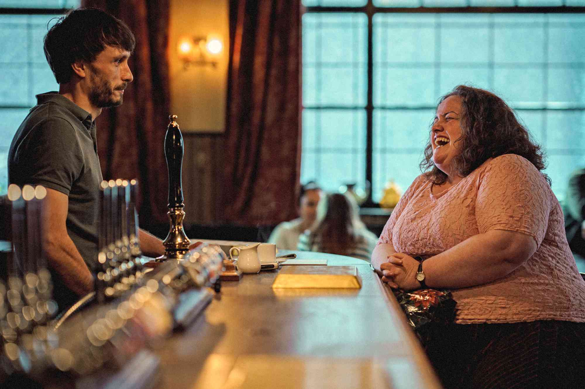 Baby Reindeer - Production Still Image, L-R Richard Gadd as Donny, Jessica Gunning as Martha