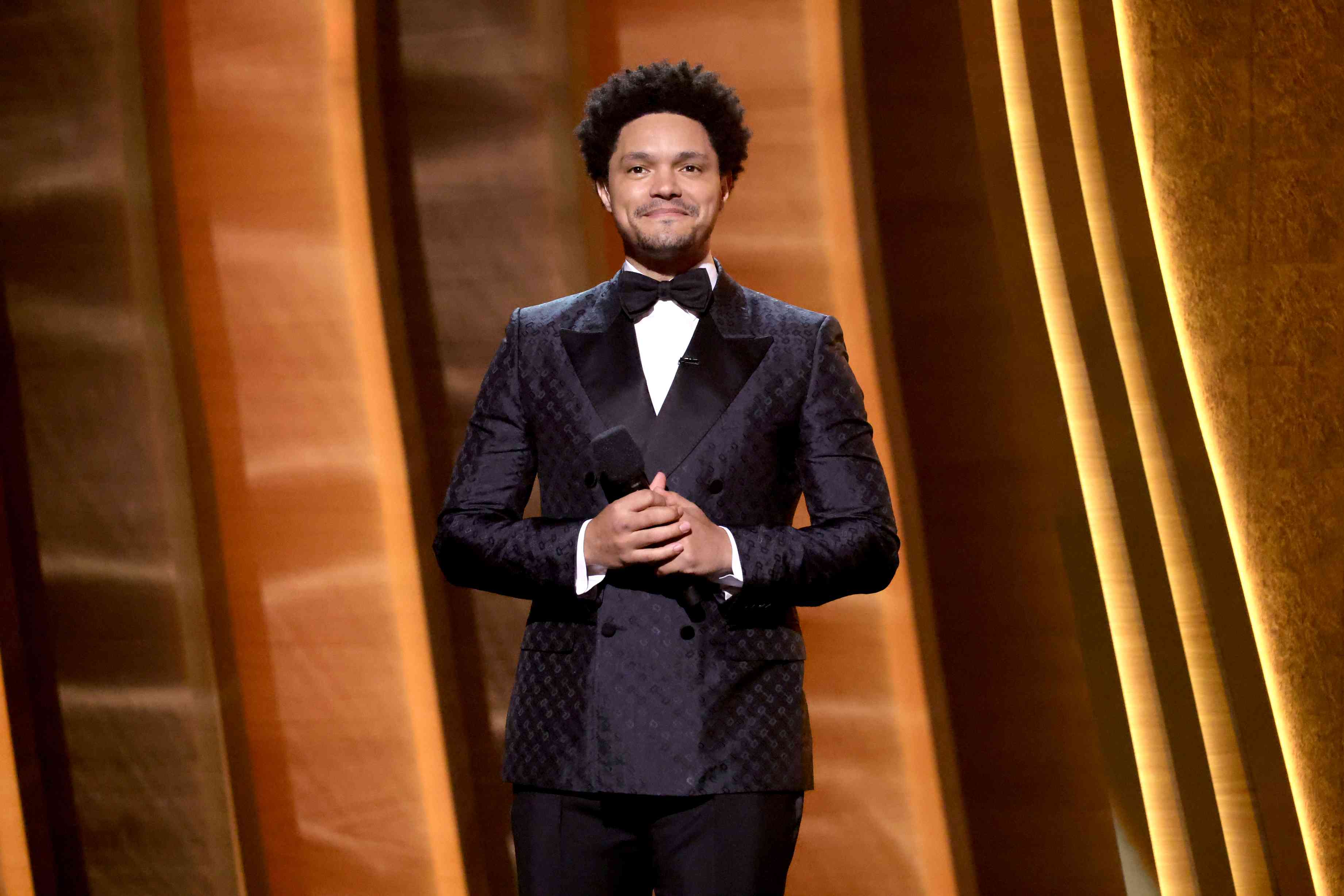 Trevor Noah Grammy awards 04 03 22