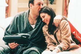 James Gandolfini, Jamie Lynn Sigler The Sopranos - 1999