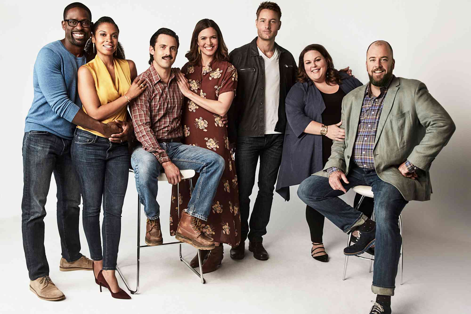 THIS IS US - Sterling K Brown as Randall, Susan Kelechi Watson as Beth, Milo Ventimiglia as Jack, Mandy Moore as Rebecca, Justin Hartley as Kevin, Chrissy Metz as Kate, Chris Sullivan as Toby 