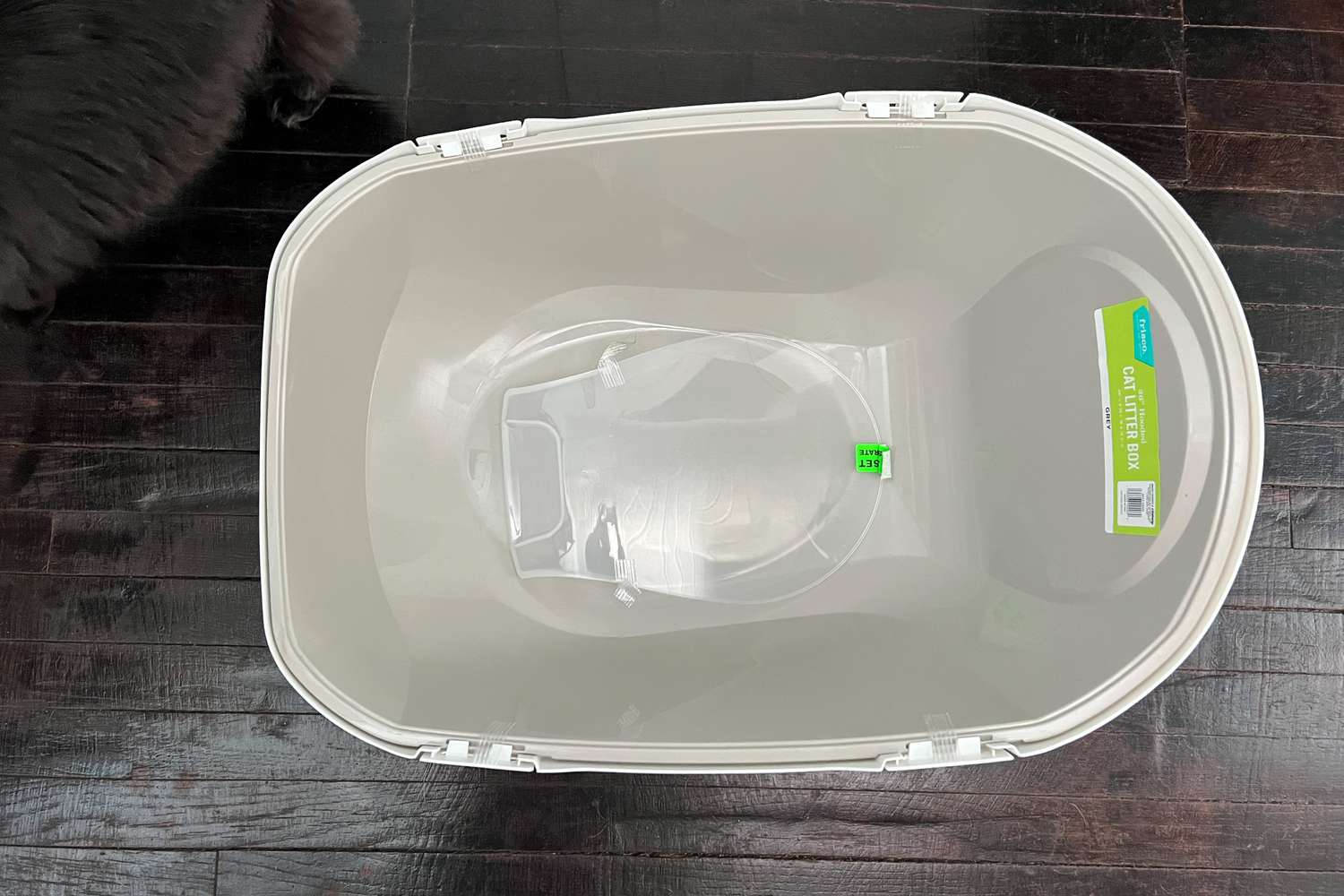 An overhead view of the Frisco Hooded Cat Litter Box