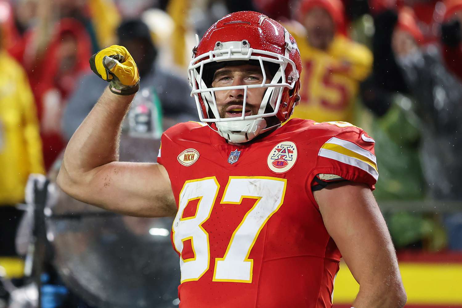 Kansas City Chiefs tight end Travis Kelce (87) flexes to celebrate a 4-yard touchdown reception in the second quarter of an NFL football game between the Philadelphia Eagles and Kansas City Chiefs on Nov 20, 2023 