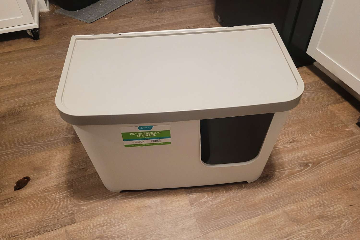 The Frisco Multi-Function Covered Cat Litter Box with the lid closed