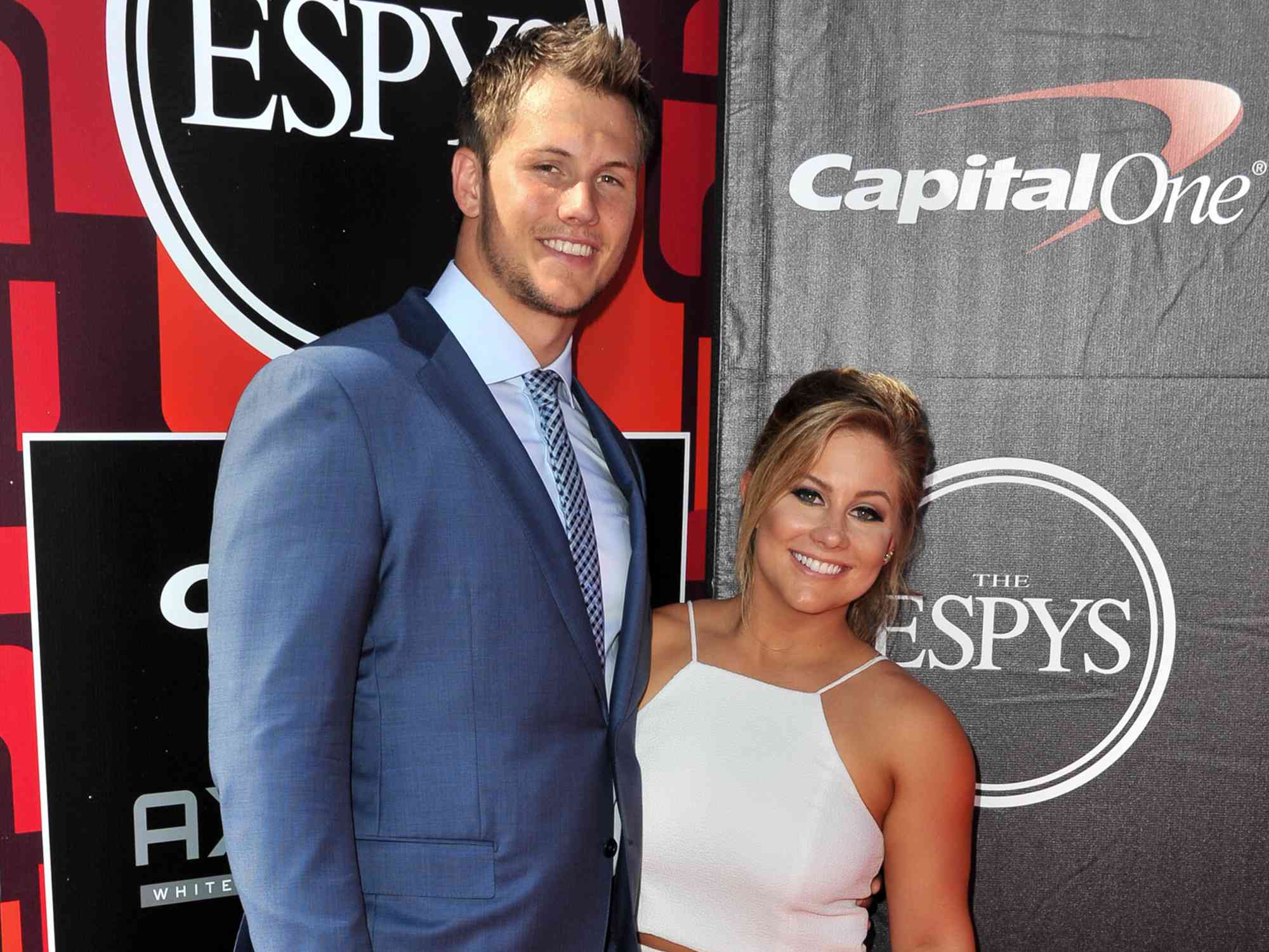 Shawn Johnson (R) and football player Andrew East arrive at the 2015 ESPYS