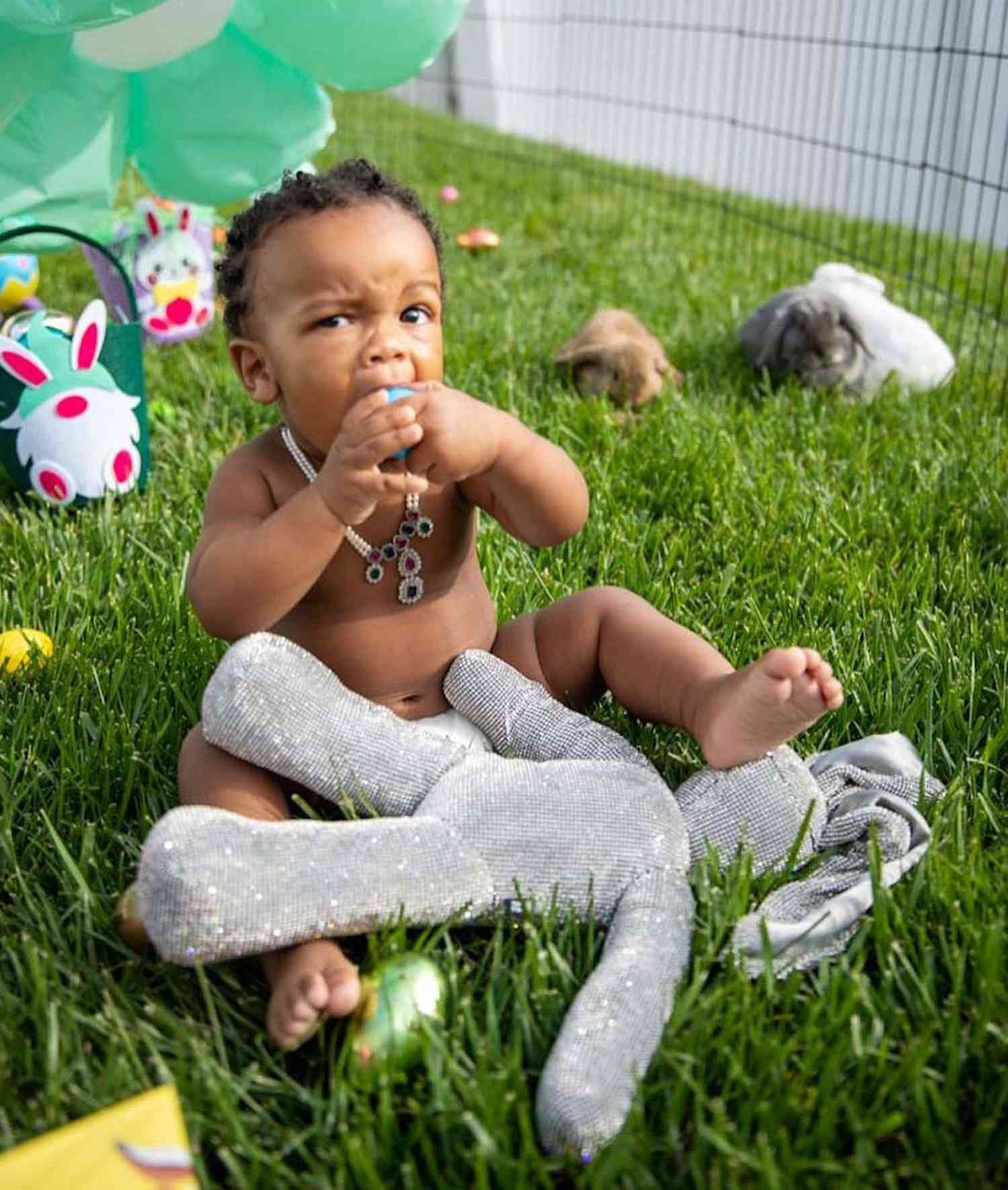 Rihanna & ASAP's RZA baby pics