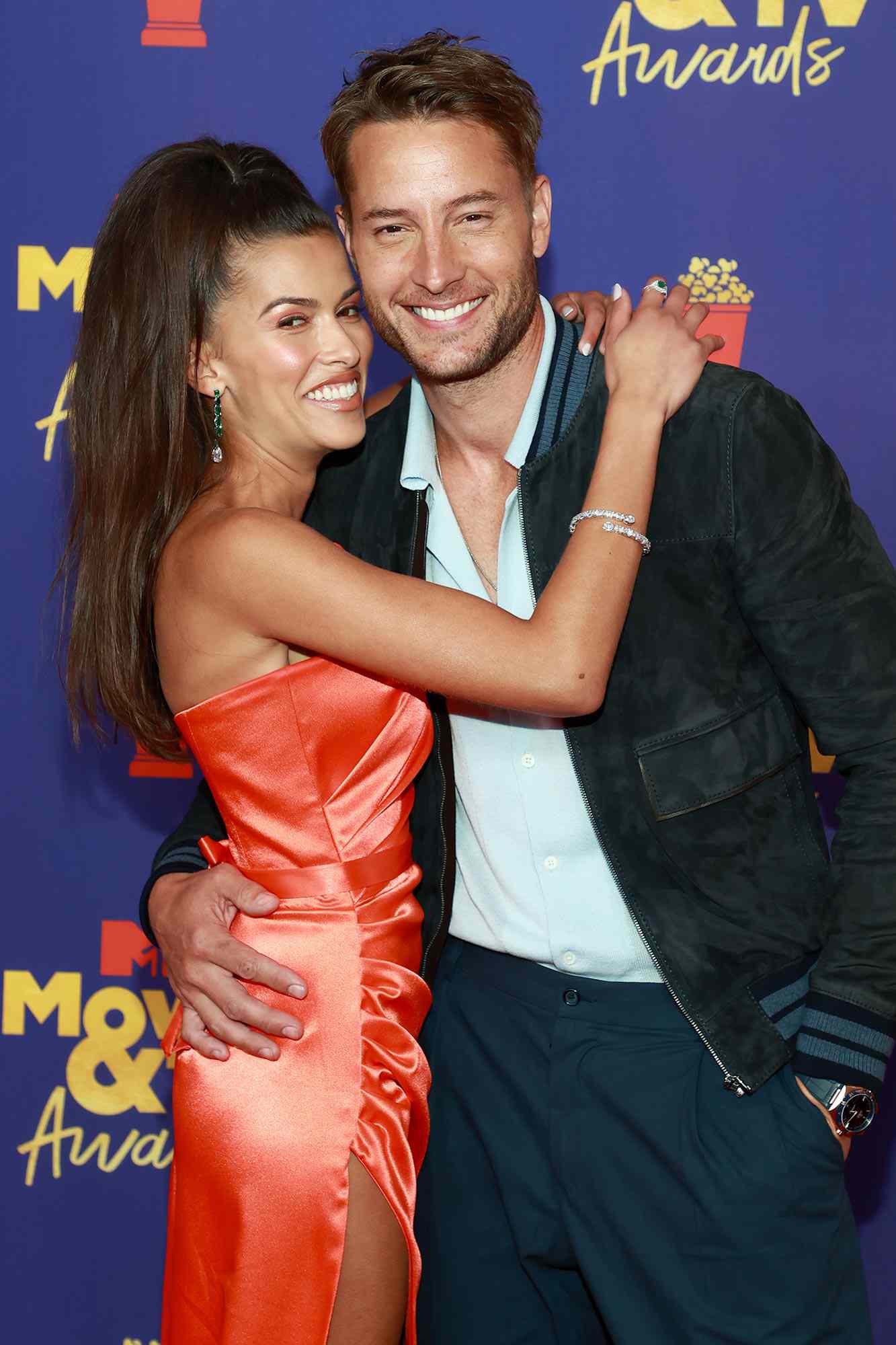 MTV Movie & TV Awards ofia Pernas and Justin Hartley