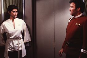 Editorial use only. No book cover usage. Mandatory Credit: Photo by Paramount/Kobal/Shutterstock (5885620x) Kirstie Alley, William Shatner Star Trek II - The Wrath Of Khan - 1982 Director: Nicholas Meyer Paramount USA Scene Still Scifi Star Trek II - La colère de Khan