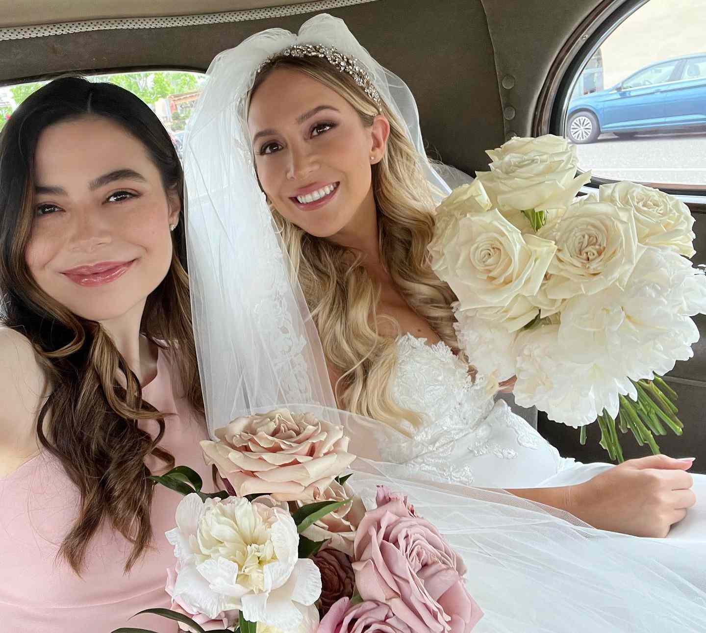 Celeb bridesmaids. https://www.instagram.com/p/Cd4K244PA-e/. Miranda Cosgrove.