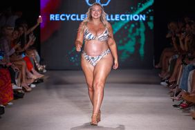 Iskra Lawrence modeling for Cupshe while pregnant, Miami Swim Week 2024