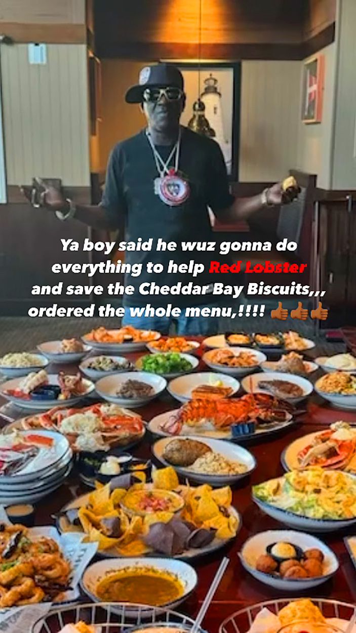 Flavor Flav ordered the entire red lobster menu