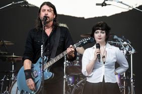 Violet Grohl Sings Onstage With Foo Fighters in Epic Father-Daughter Moment