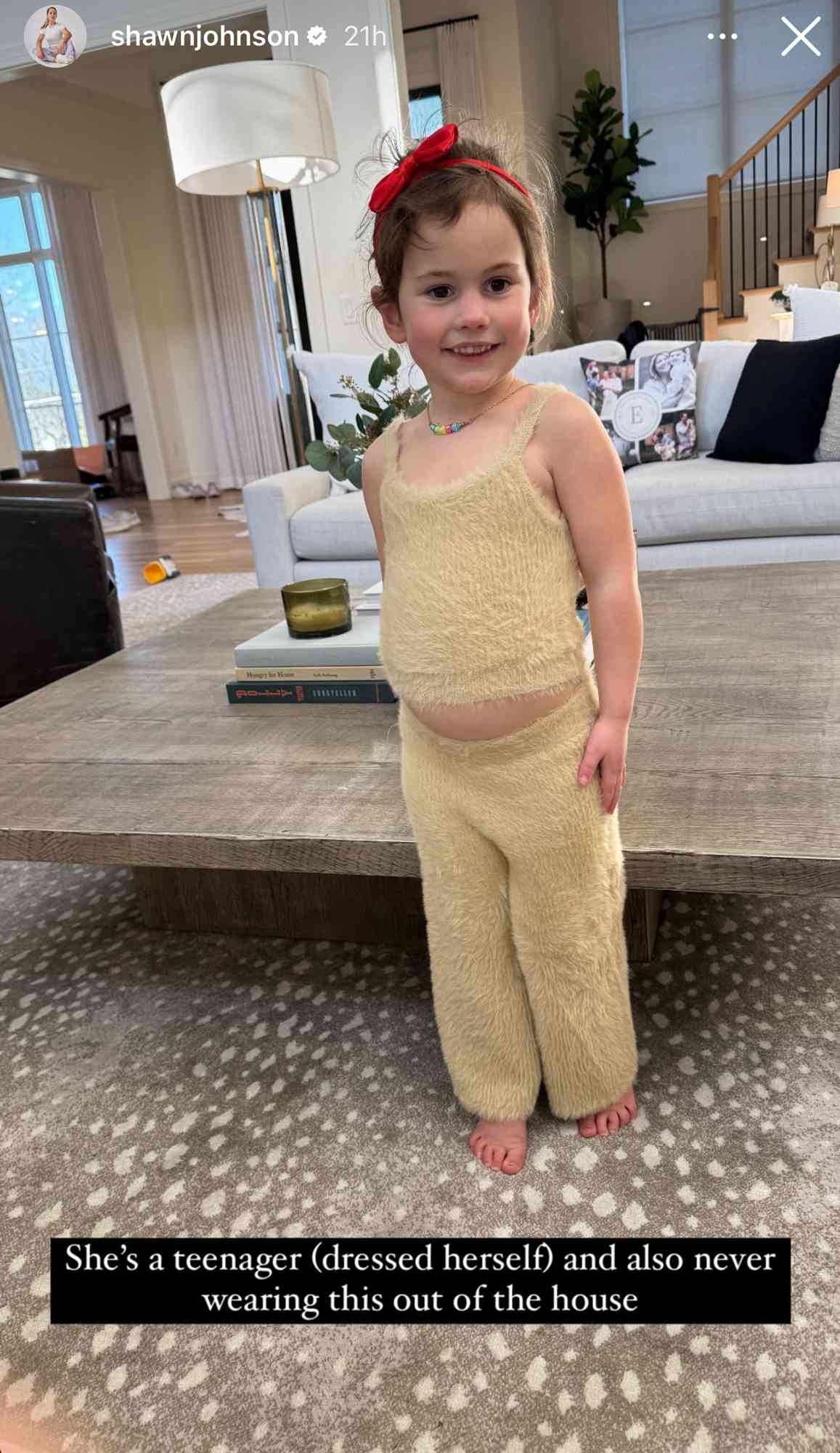 Shawn Johnson's Daughter Drew Cuts Off Hair in Classic Toddler Moment