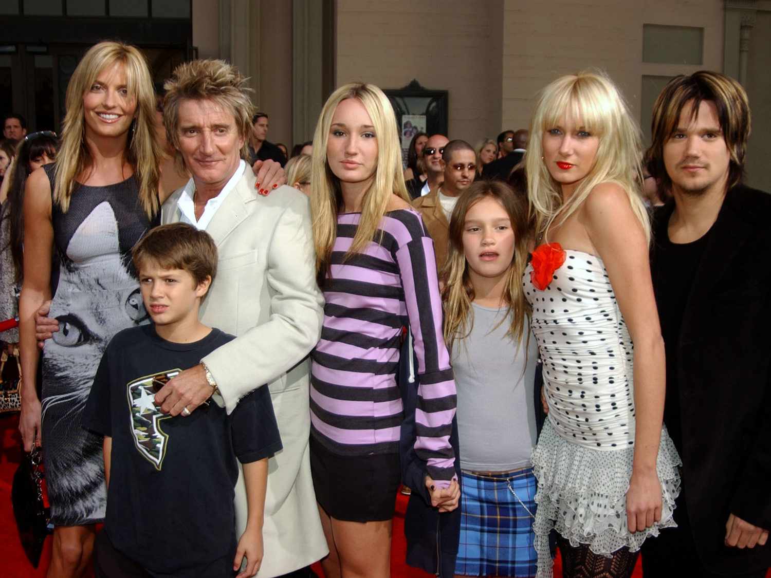 Rod Stewart and Penny Lancaster (L) and his family