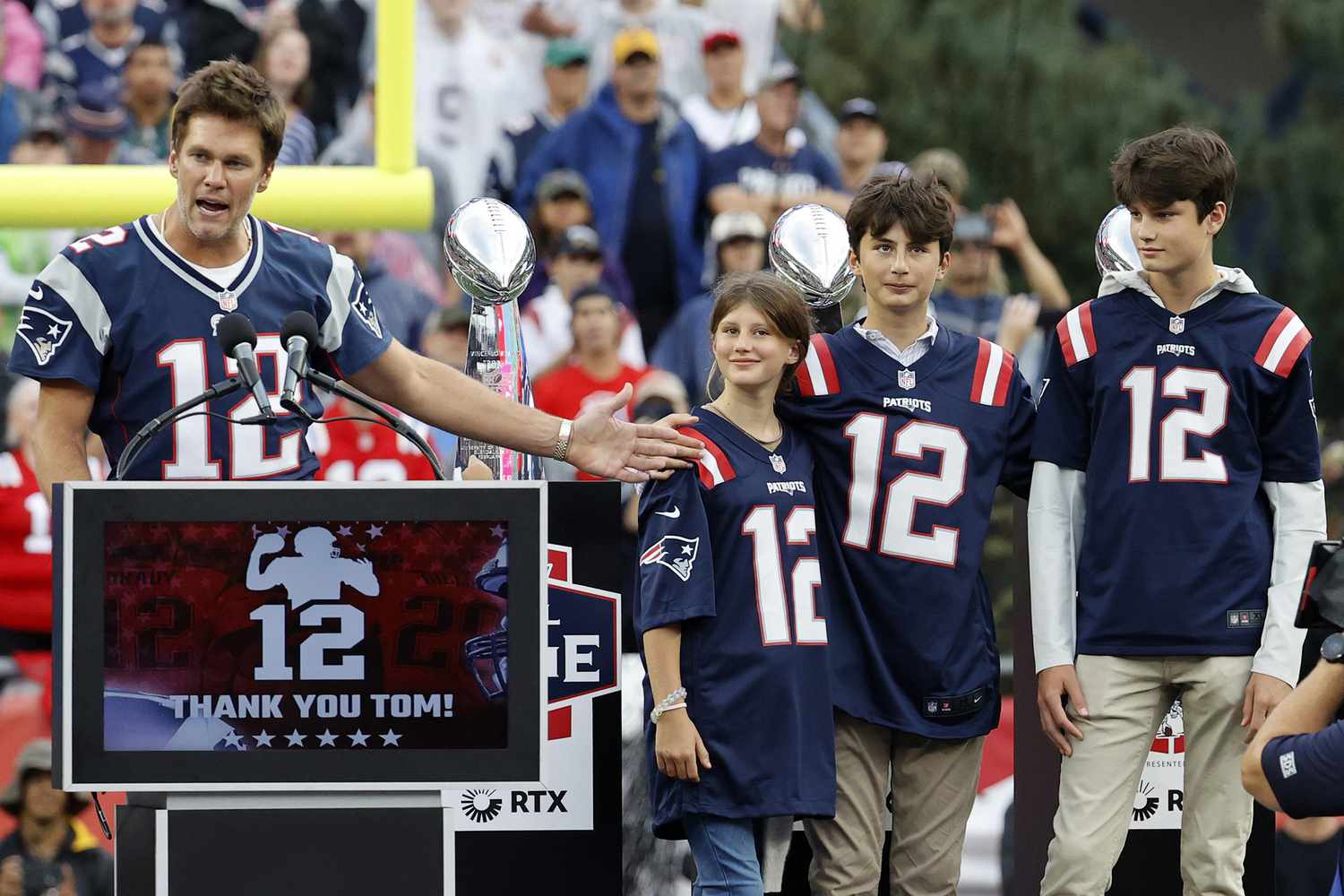 Tom Brady thanks his kids during a game between the New England Patriots and the Philadelphia Eagles on September 10, 2023