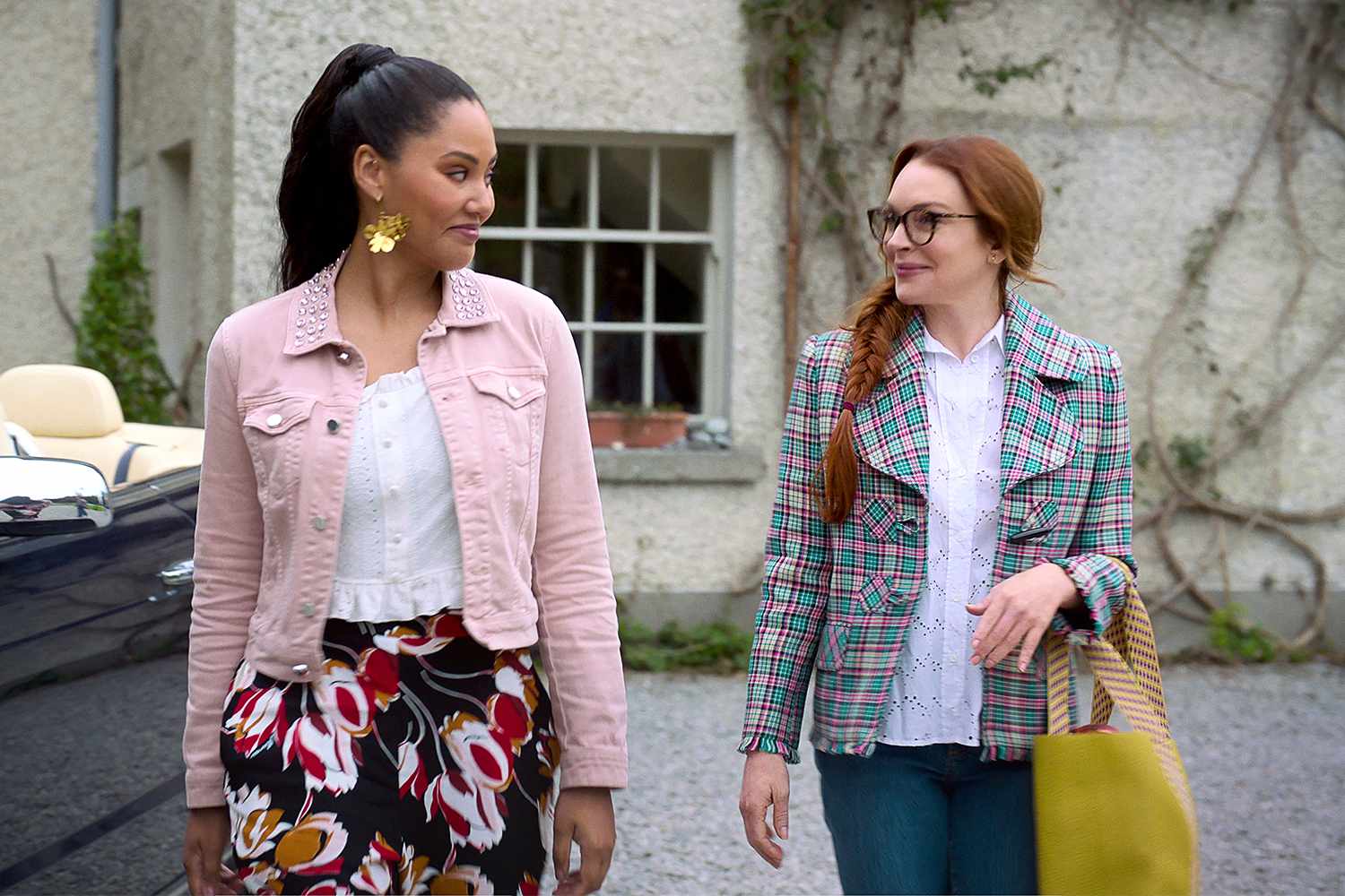 Ayesha Curry and Lindsay Lohan costar in the Netflix movie 'Irish Wish'